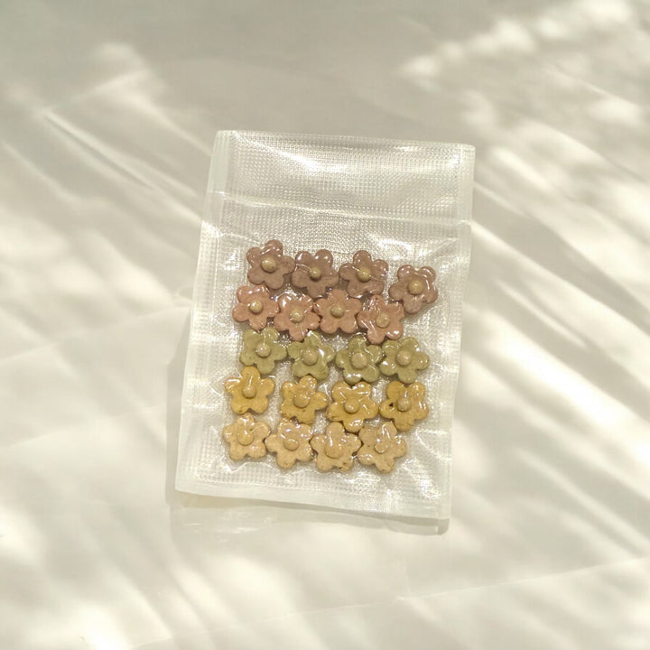 Mini Chicken Bloomies (20pc) - Wag&Purr Pet