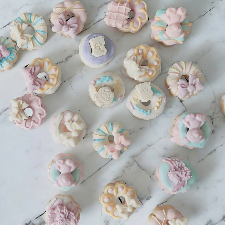 Assorted Mini Chicken & Goat Milk Donuts (5pc)