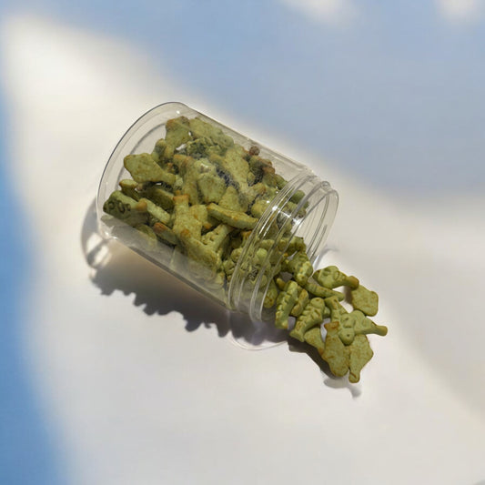 Little Fishies (Catnip & Cat Grass Crunch Bites)