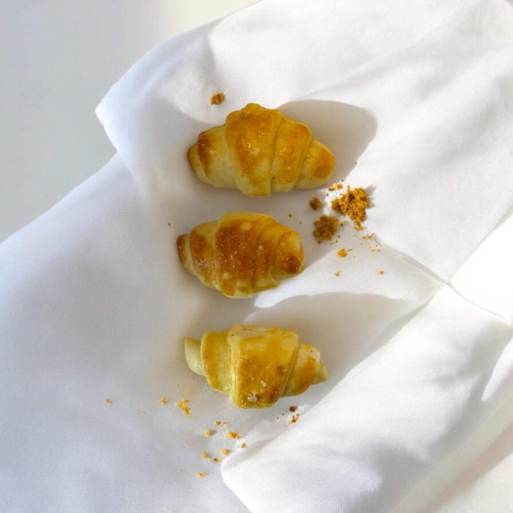Mini Croissant Pet Treats (3pc/Jar) - Wag&Purr Pet